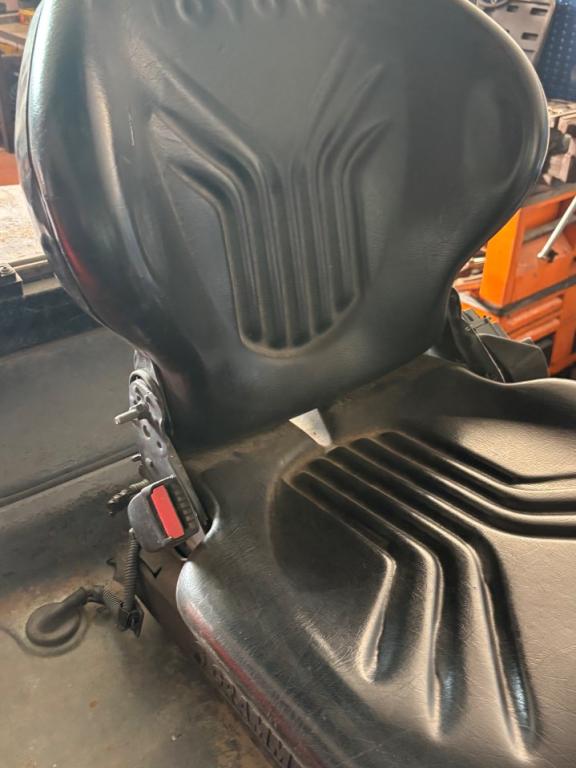 Toyota 02-8FDF30 Foto 4