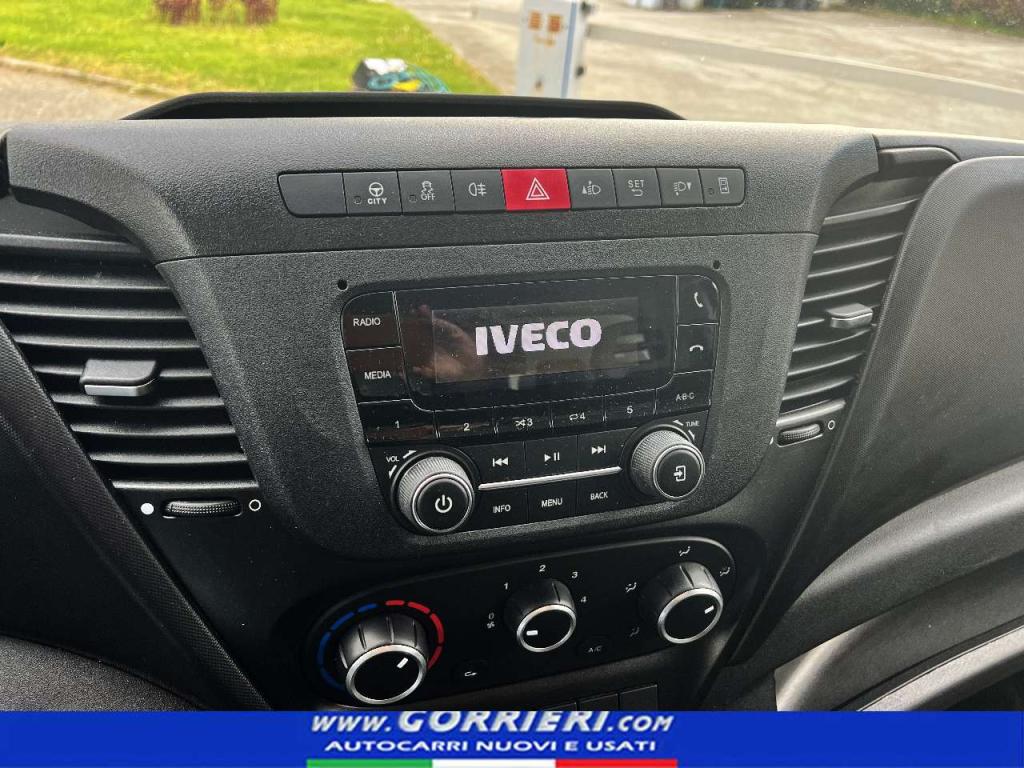 Iveco DAILY 35-160 3.000cc Foto 7