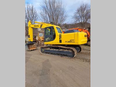 Komatsu PC 200