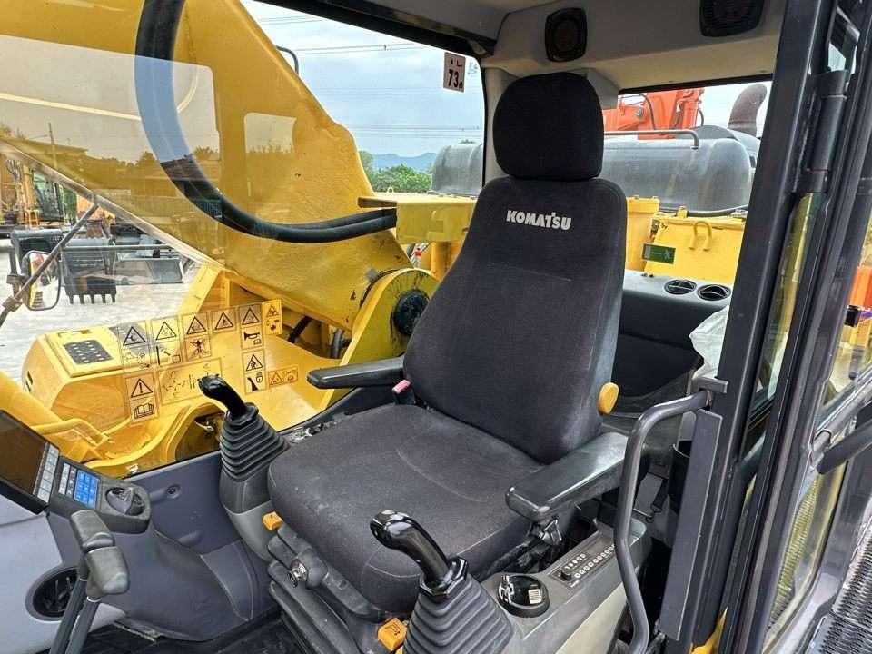 Komatsu PC700 LC-8E0 Foto 17
