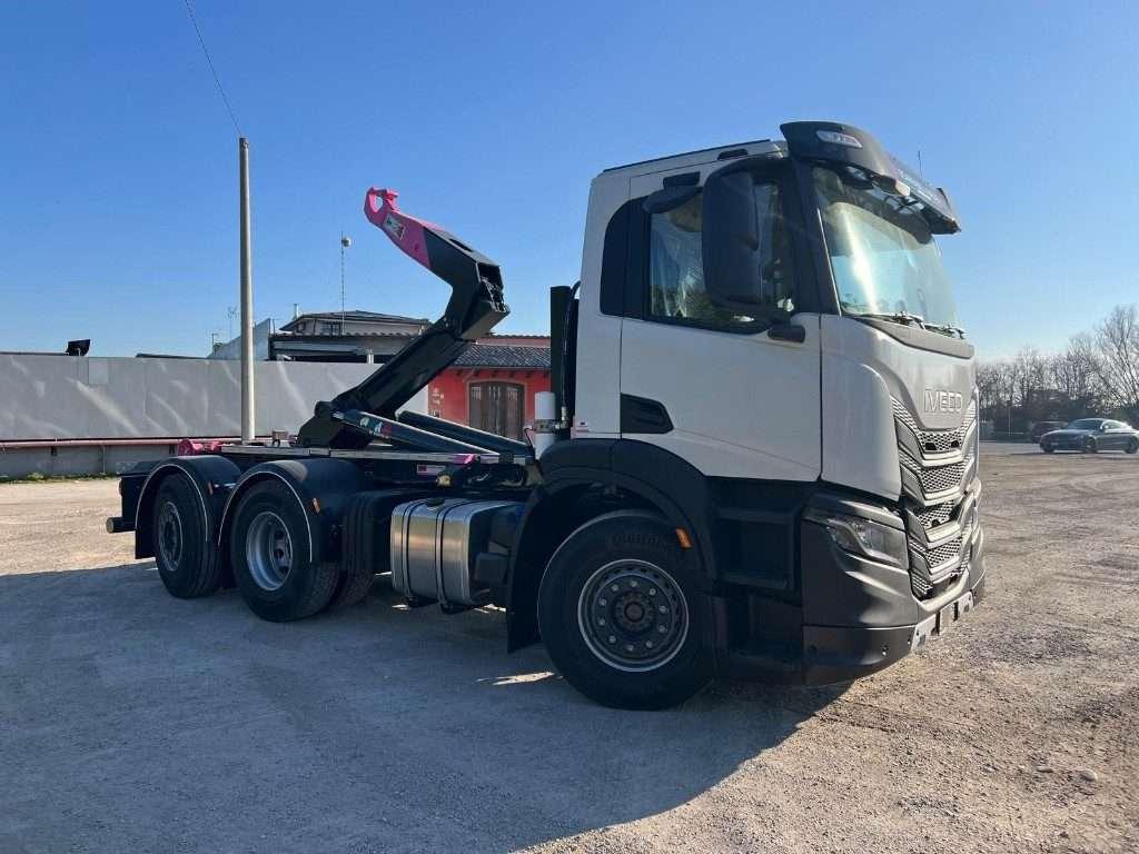 Iveco X-WAY AD280X500 NUOVO SCARRABILE Foto 6