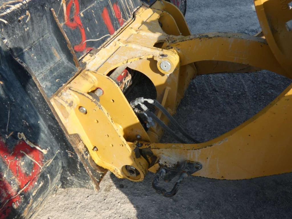 Caterpillar 908 Foto 10