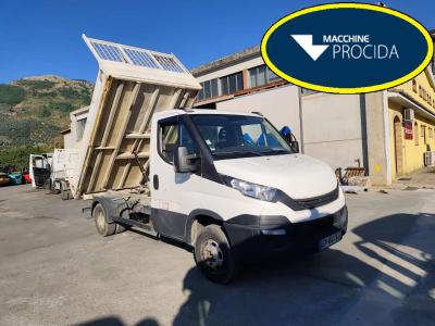 Iveco DAILY 35-120 in vendita da Procida Macchine S.r.l.