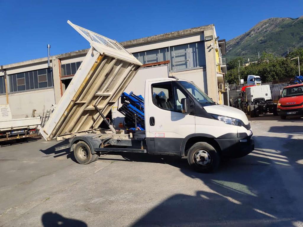 Iveco DAILY 35-120 Foto 13