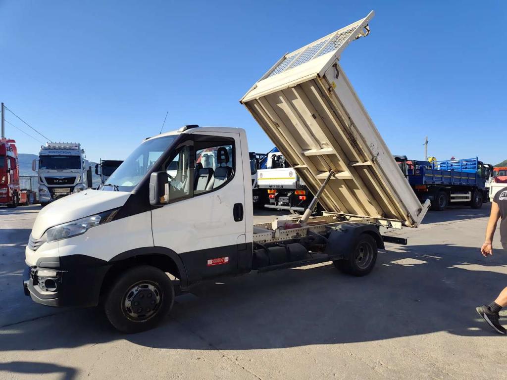 Iveco DAILY 35-120 Foto 14