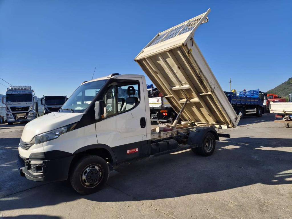 Iveco DAILY 35-120 Foto 16