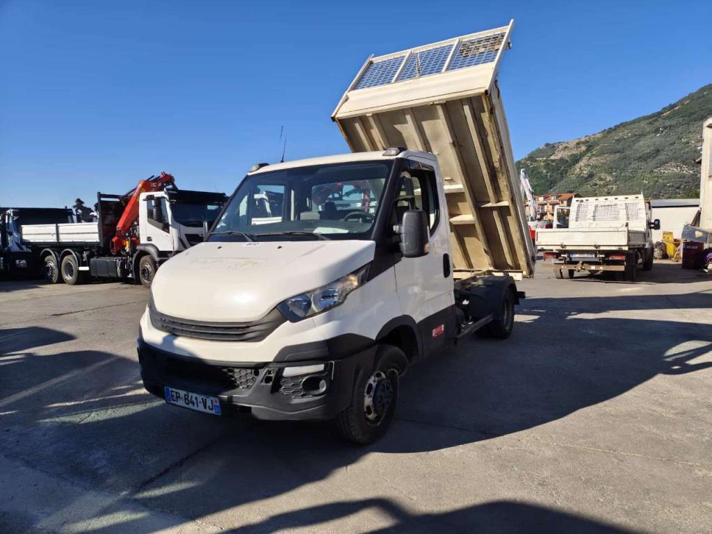Iveco DAILY 35-120 Foto 9