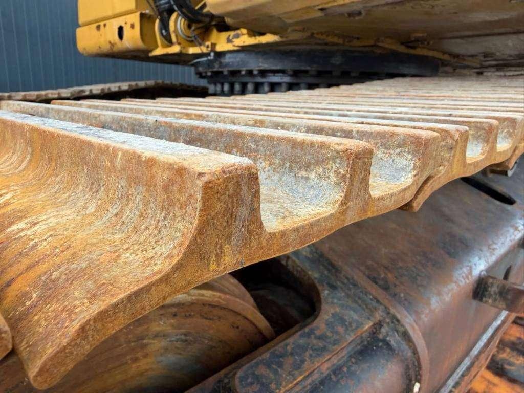 Caterpillar 330 07A Foto 19