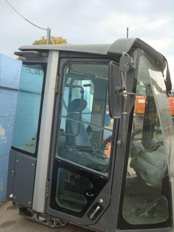 Cabina per Hitachi ZW220-ZW250-ZW310 Foto 4