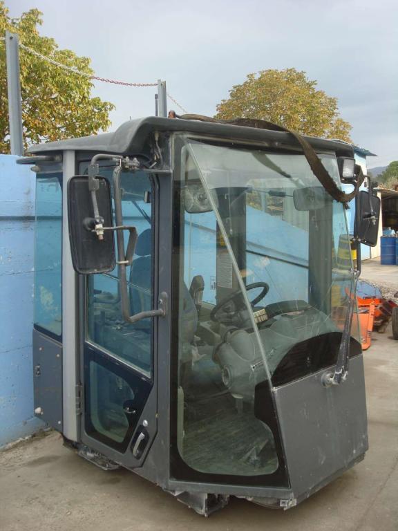 Cabina per Hitachi ZW220-ZW250-ZW310 Foto 7