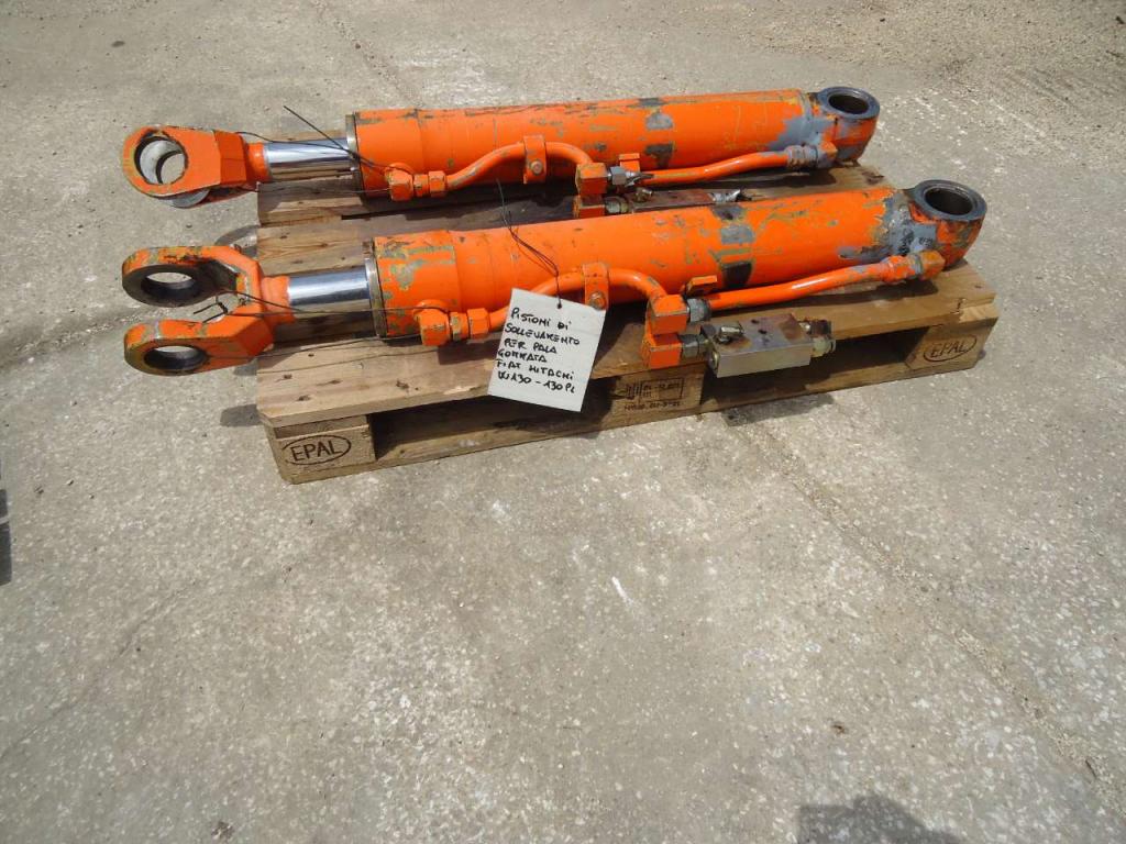 Pistone sollevamento per Fiat Hitachi W130-130PL Foto 2