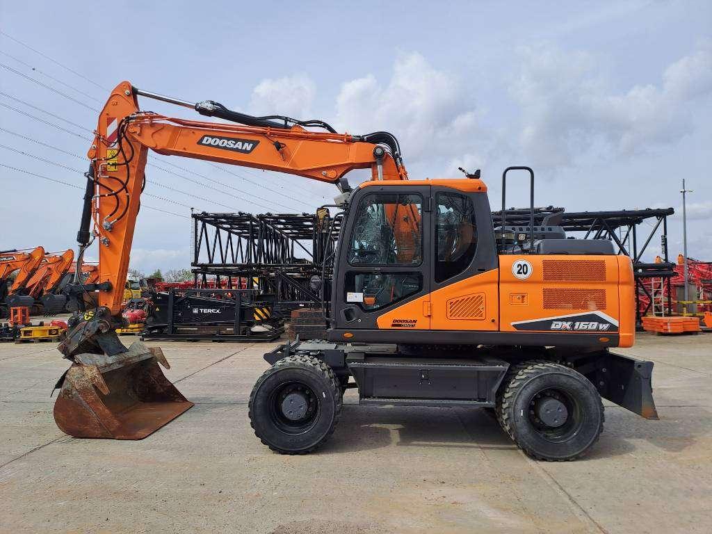 Develon DX 160 W-7 Foto 1