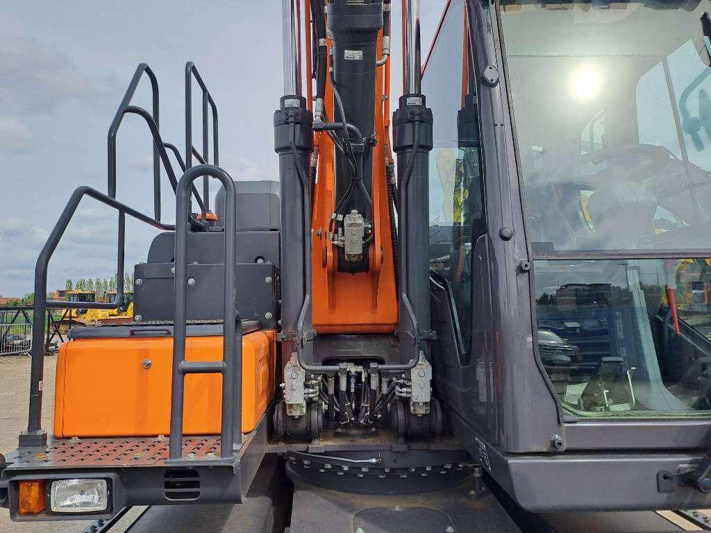 Develon DX 160 W-7 Foto 11