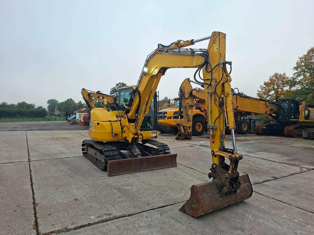 Komatsu PC 88 MR-8 Foto 6