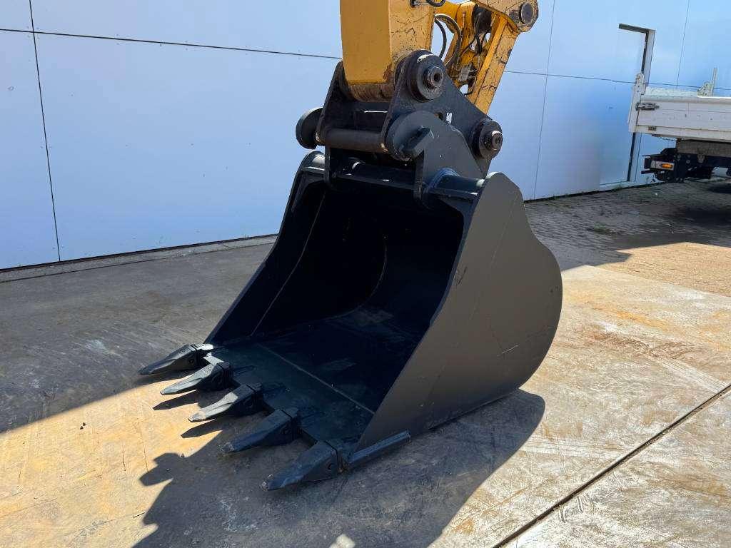 Caterpillar 320FL - Automatic Greasing / Camera Foto 16