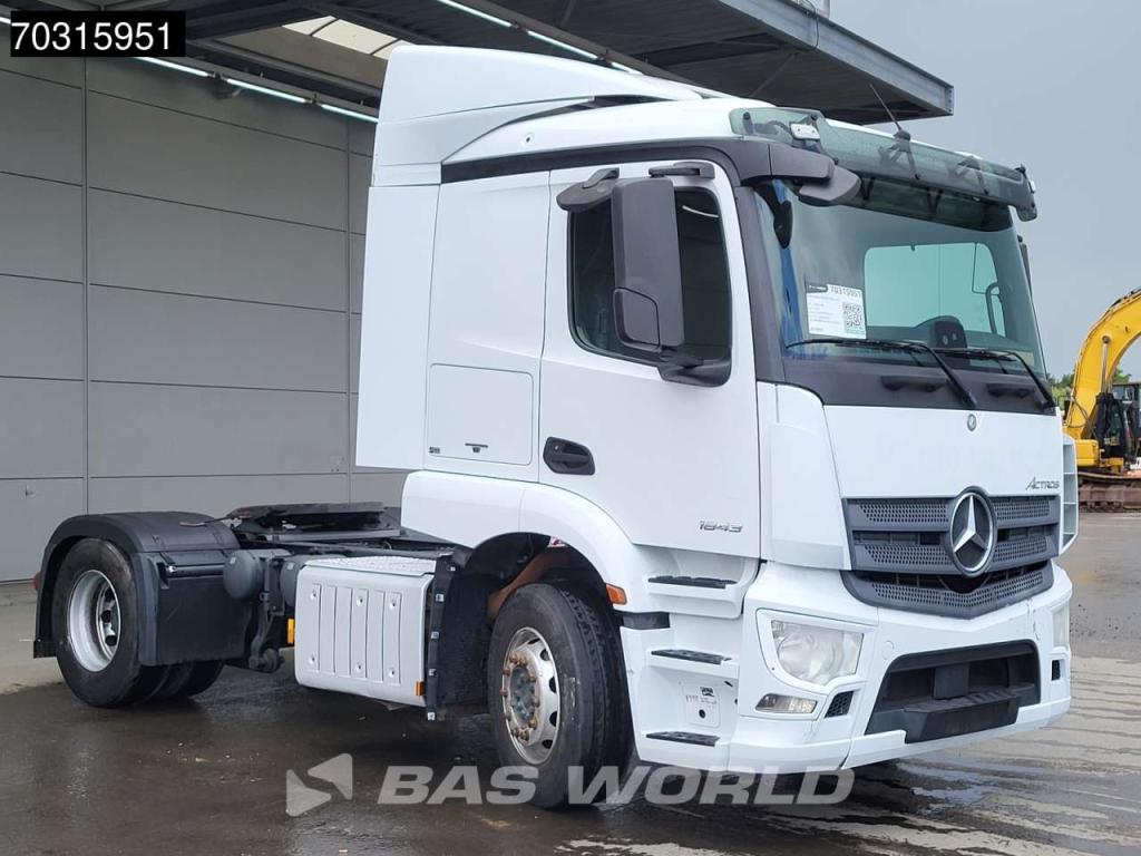 Mercedes-Benz Actros 1843 4X2 ClassicSpace Retarder Foto 10