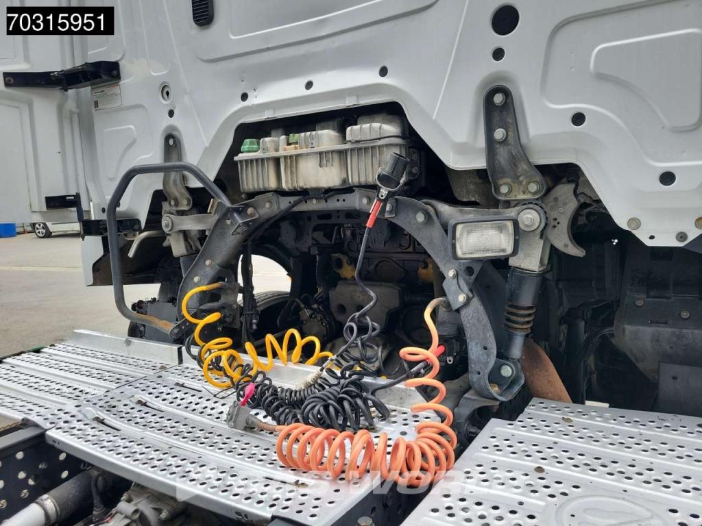 Mercedes-Benz Actros 1843 4X2 ClassicSpace Retarder Foto 7