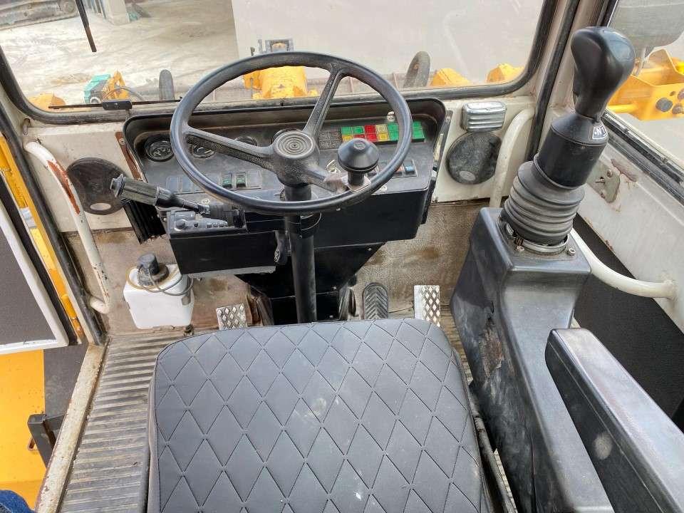 Liebherr L521 Foto 8