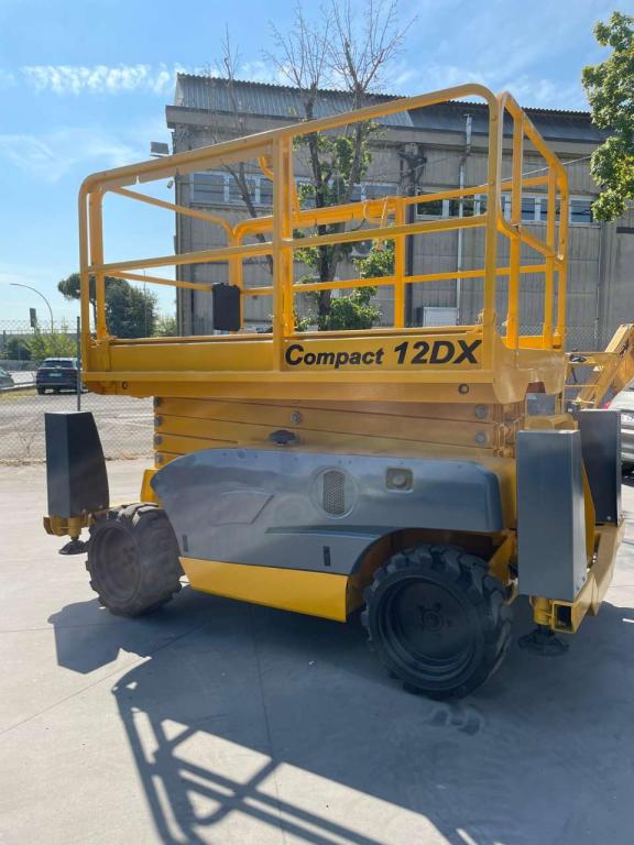 Haulotte Compact 12DX Foto 10