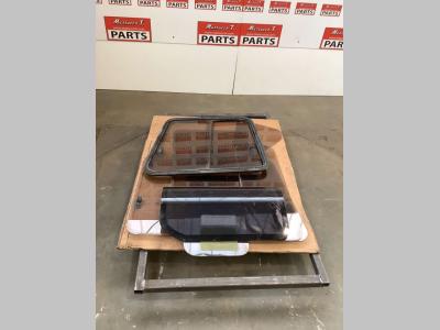 Vetro per Fiat Hitachi 200 E -  cabina in vendita da Massucco T. Srl Area Ricambi