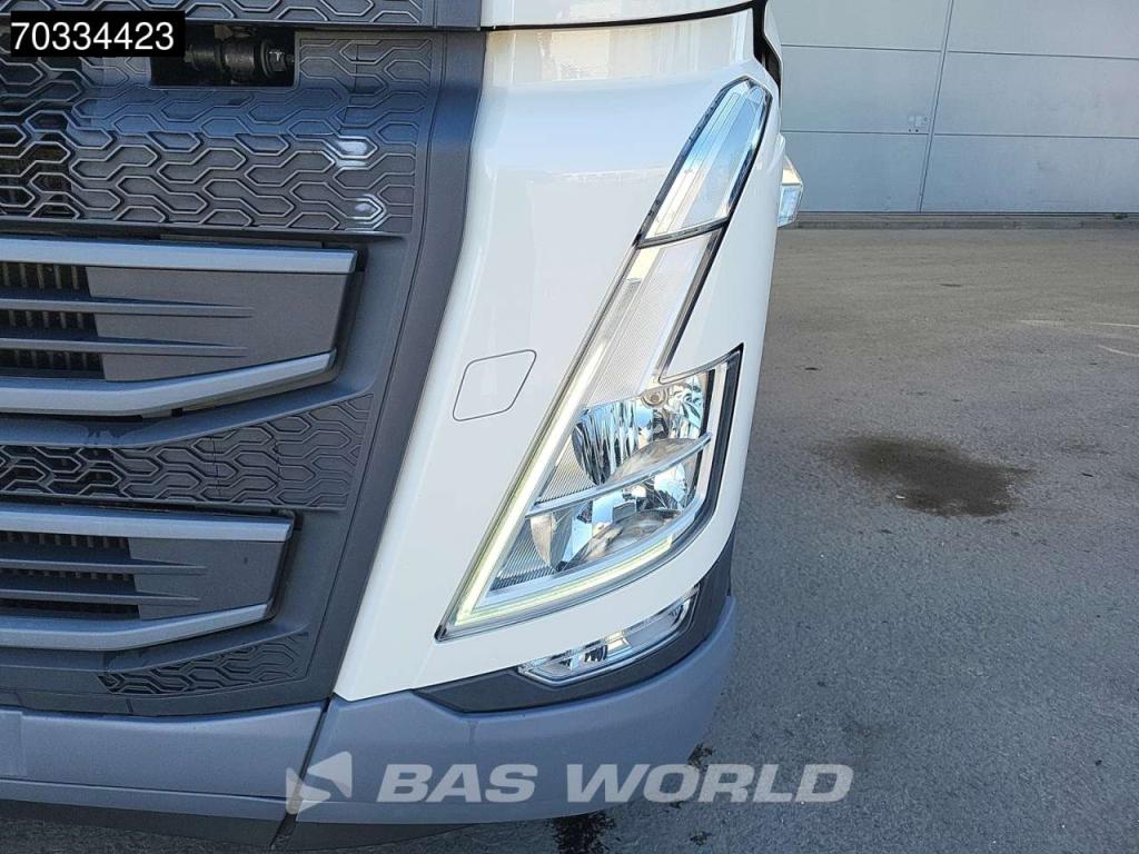 Volvo FH 460 4X2 Retarder 2x Tanks New Tyres! Foto 10