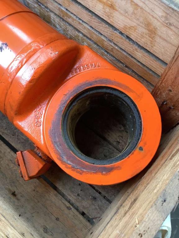 Pistone sollevamento per Fiat Hitachi W270 Foto 4