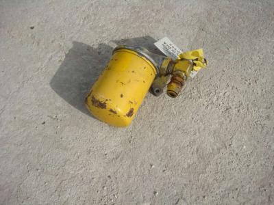 Supporto per filtro per Komatsu D31S in vendita da OLM 90 Srl