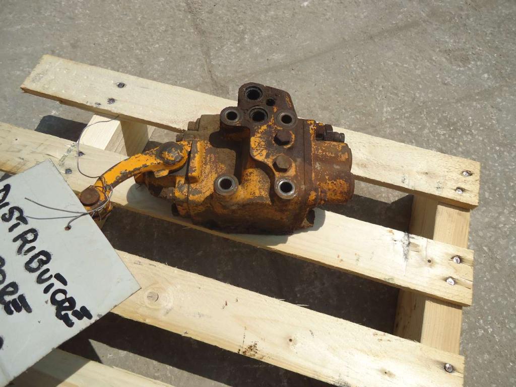 Distributore marce per Fiat Allis FL4C- D- L , CODICE 4965470 Foto 3
