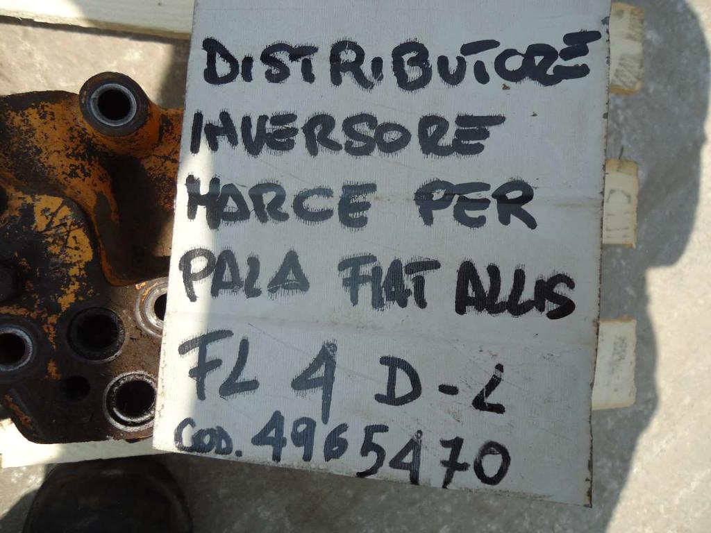 Distributore marce per Fiat Allis FL4C- D- L , CODICE 4965470 Foto 4
