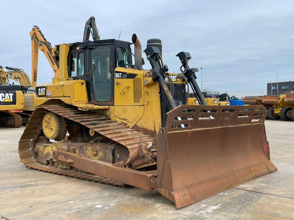 Caterpillar D6T LGP Foto 7