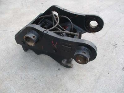 New Holland E285/E305