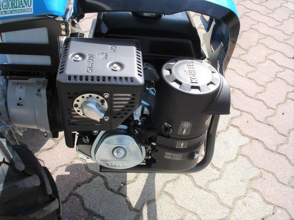 Bertolini 418 S con FRESA TERRA cm 95 - MOTORE KOHLER BENZINA HP 14 Foto 17