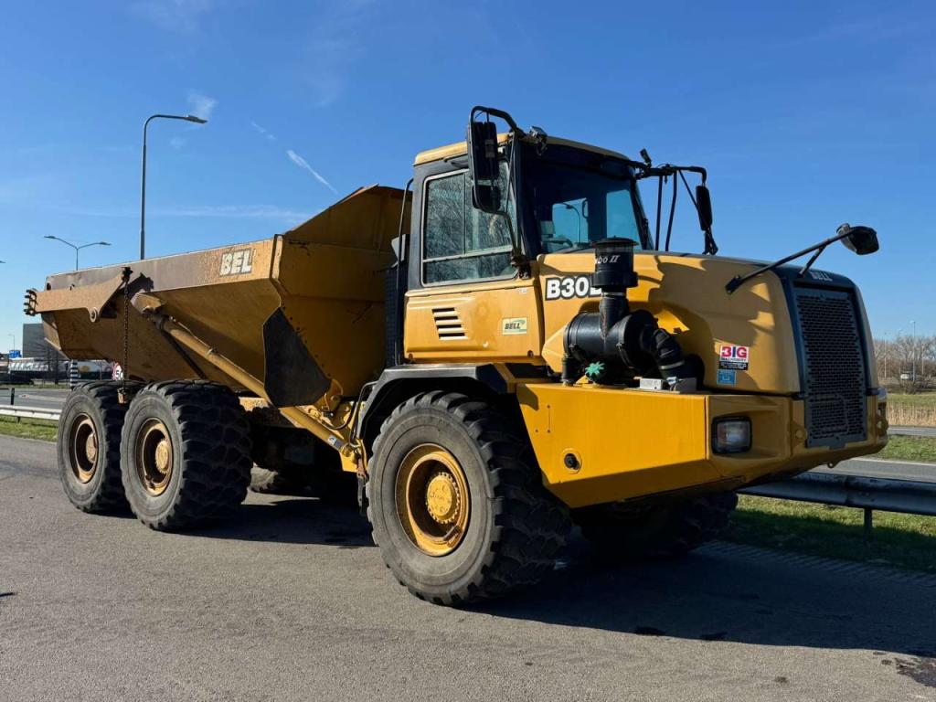 Bell B30D Foto 7
