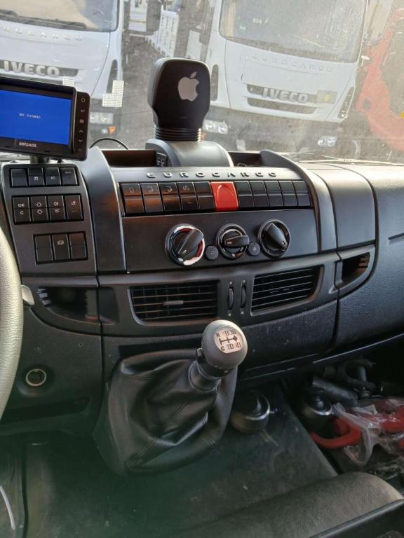 Iveco EUROCARGO 180-320L Foto 4