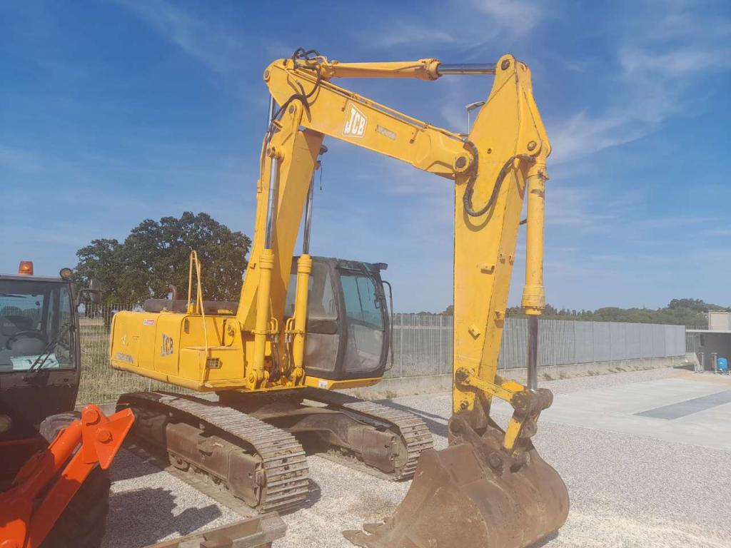JCB JS 220 Foto 1