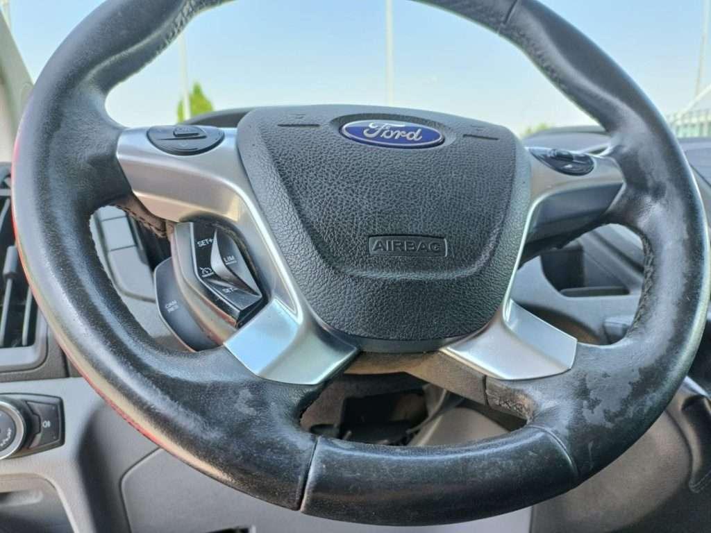 Ford Transit Foto 8