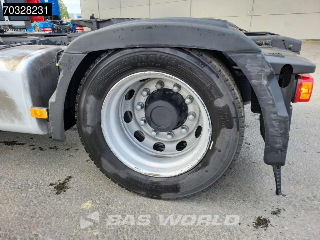 Volvo FH 460 4X2 XL Mega 2x Tanks Navi ACC Foto 19