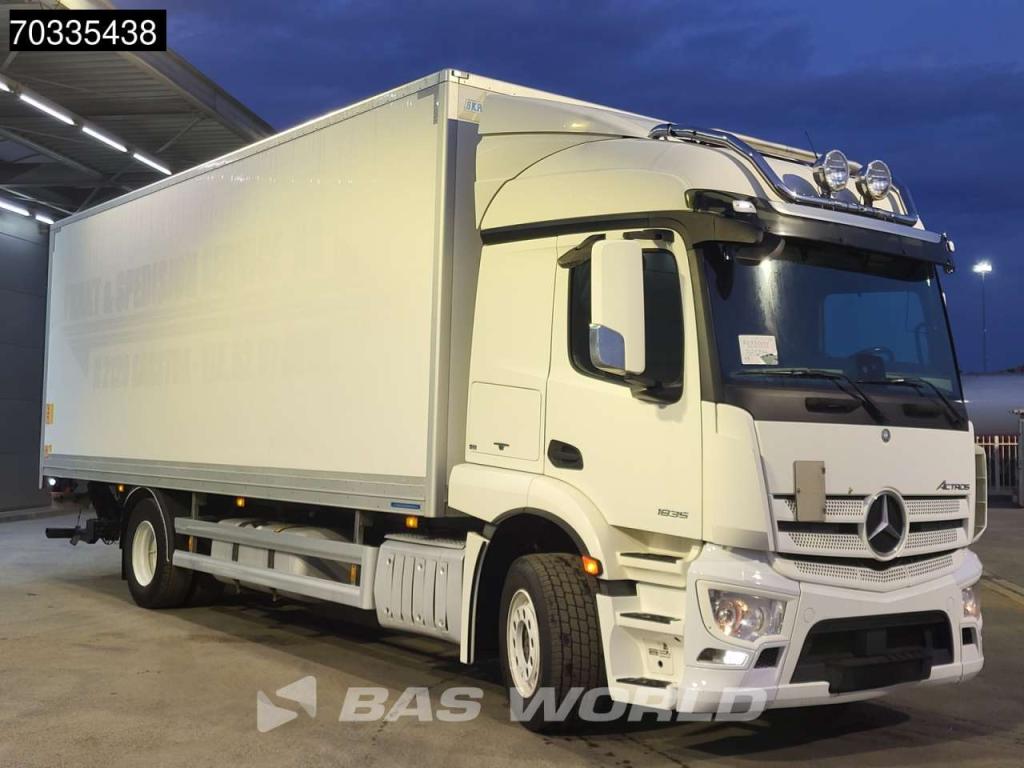 Mercedes Actros 1835 Actros 4X2 Full-Air Automatic Euro 6 2t Tailgate Foto 6