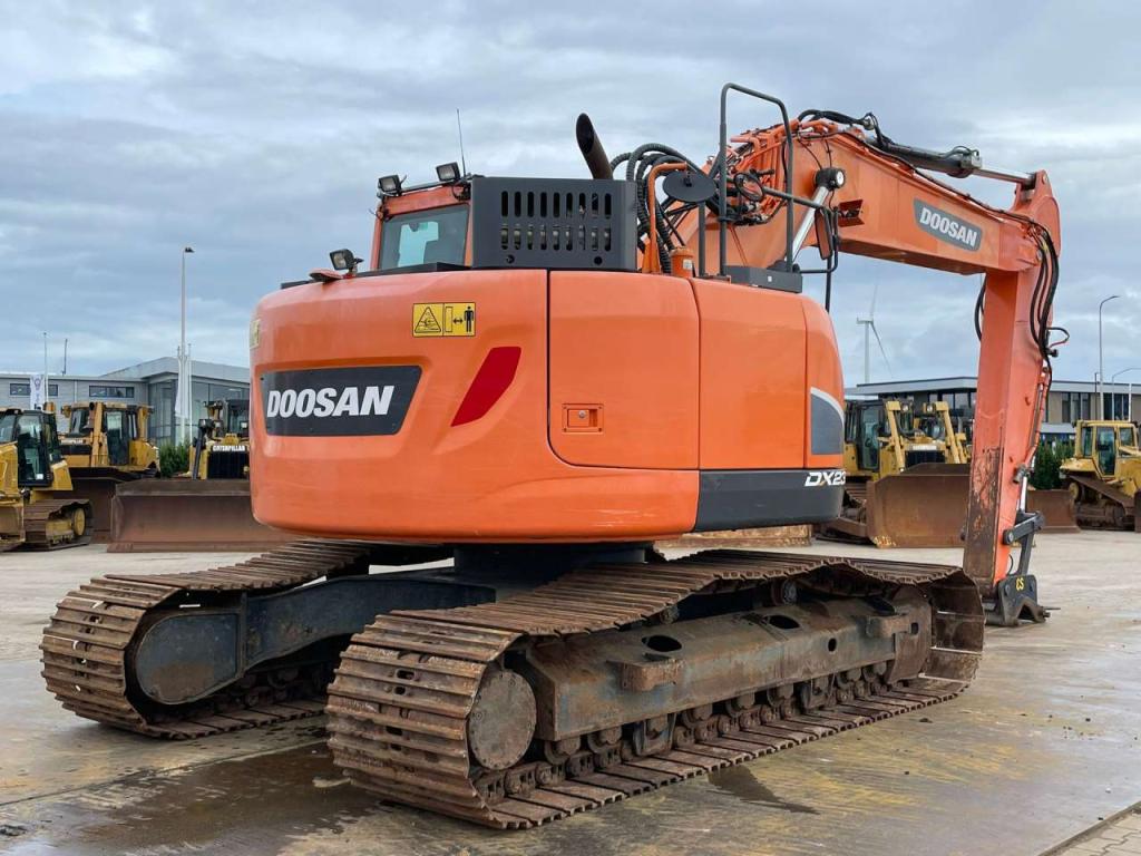 Doosan DX235LCR-5 Foto 5