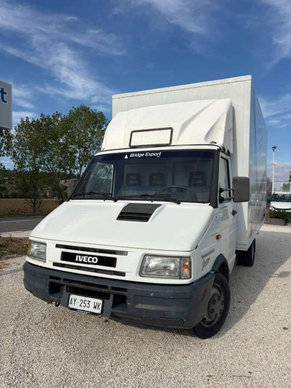 Iveco TURBO DAILY 35C10 furgonato Foto 9