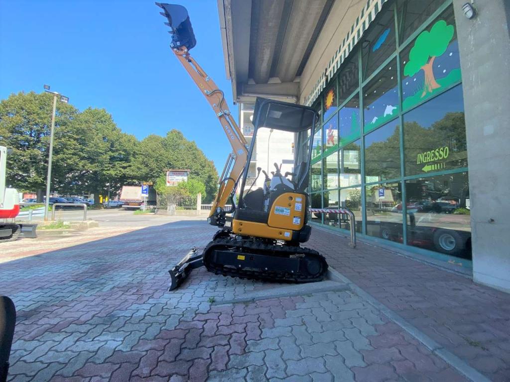 Kato Imer HD 17 VXE CARRO ALLARGABILE Foto 7