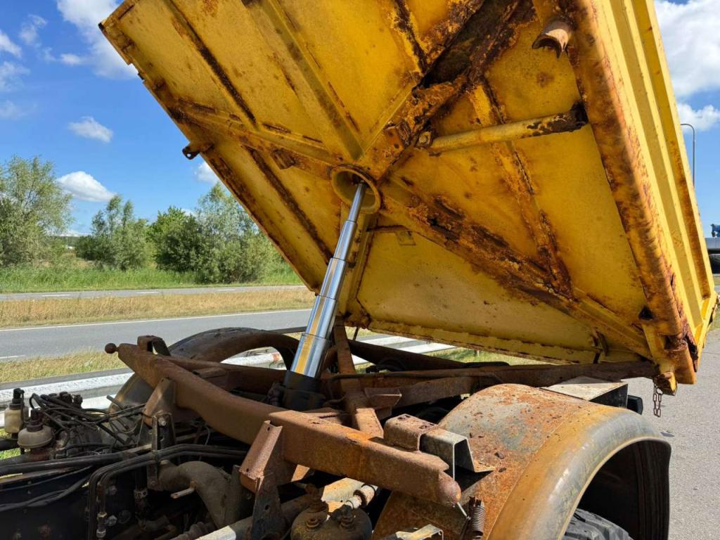 Mercedes-Benz Unimog U140 Foto 14