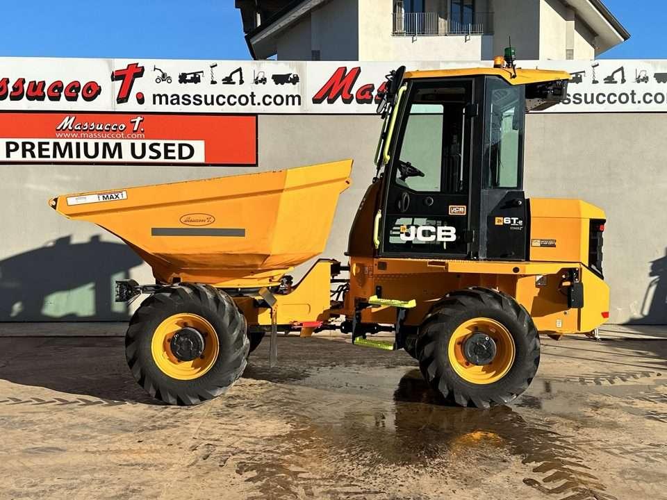 JCB 6ST-2S5 4X4 Foto 2