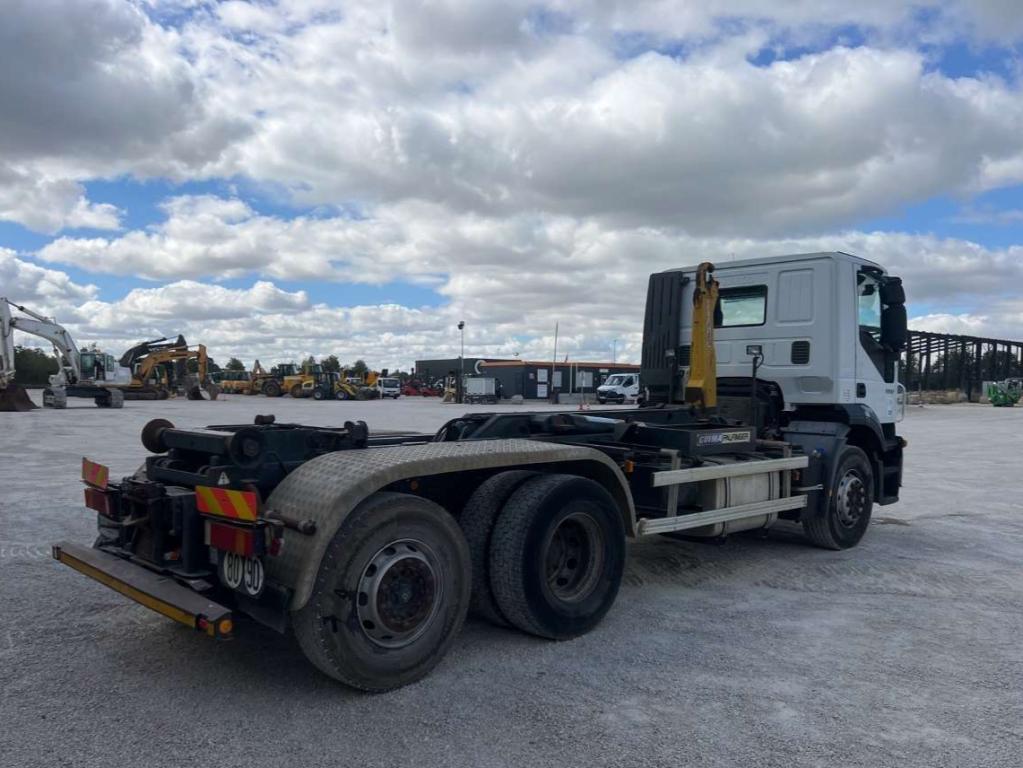 Iveco STRALIS 260S45 Foto 9