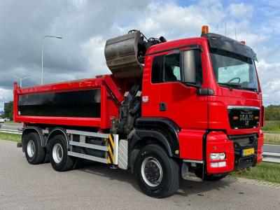 Man TGS 32.400 6x6 Kipper with Crane in vendita da Big Machinery