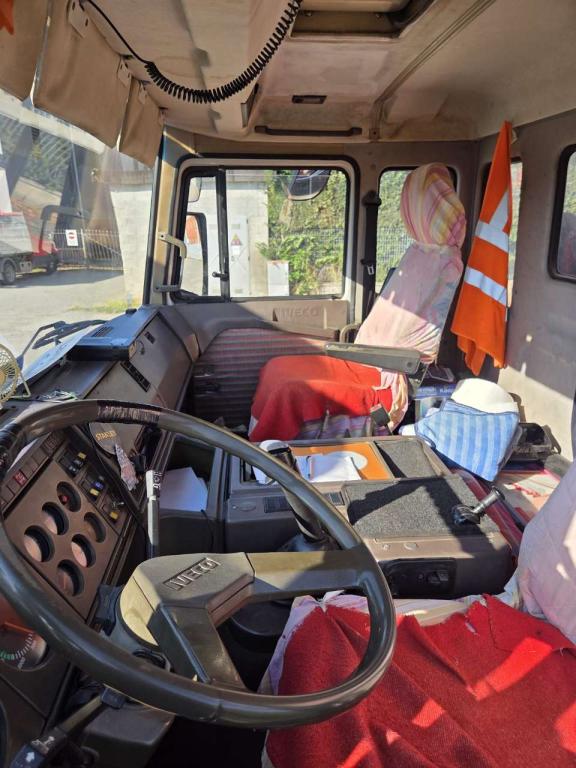 Iveco 190-26 Foto 11