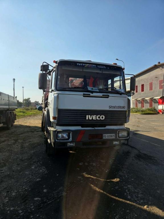 Iveco 190-26 Foto 2