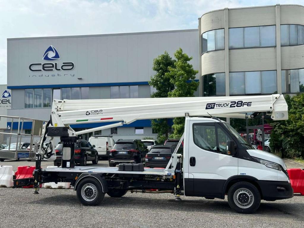 Cela Truck DT28 FE Foto 1