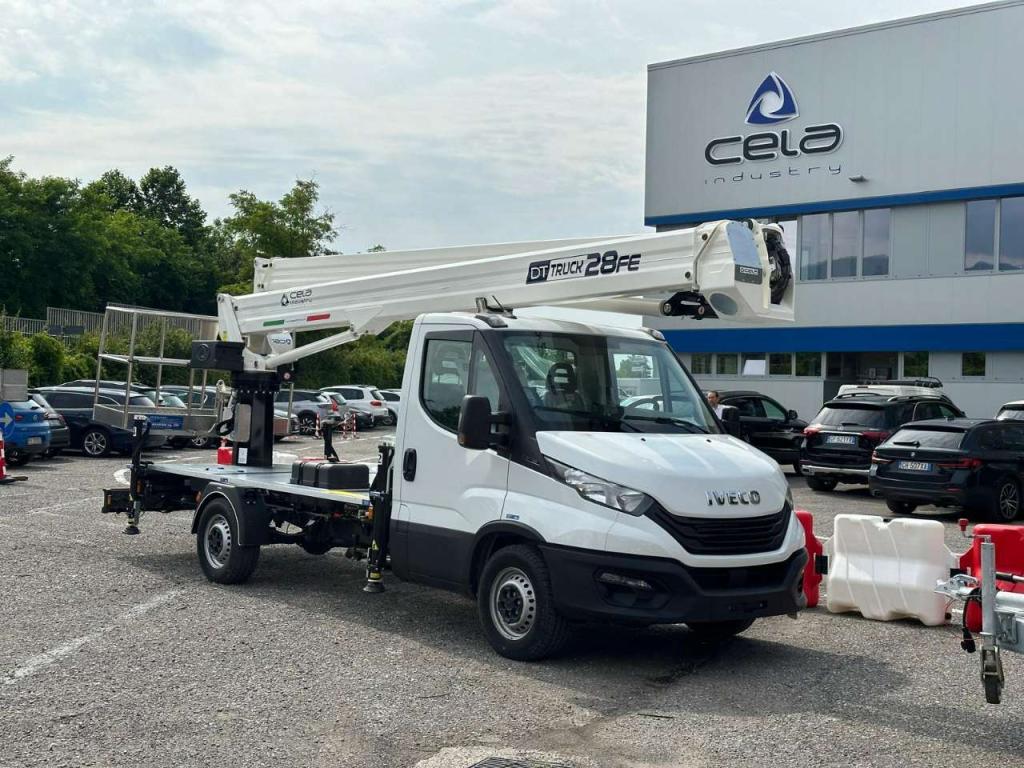 Cela Truck DT28 FE Foto 4