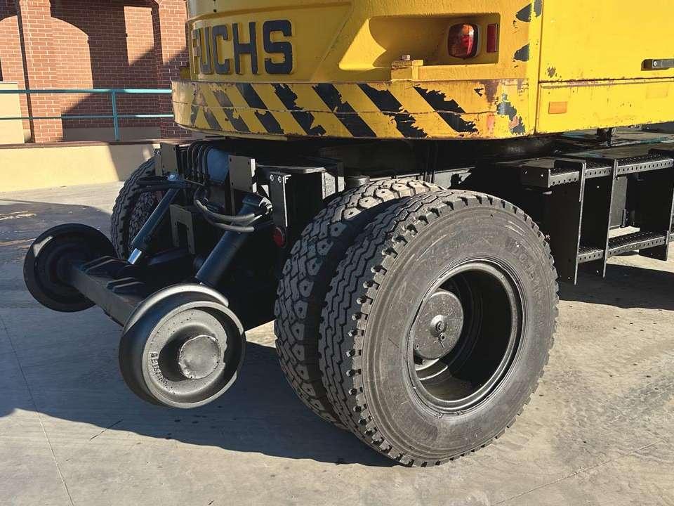 Fuchs MHB 230 ZW 4x4 Foto 5